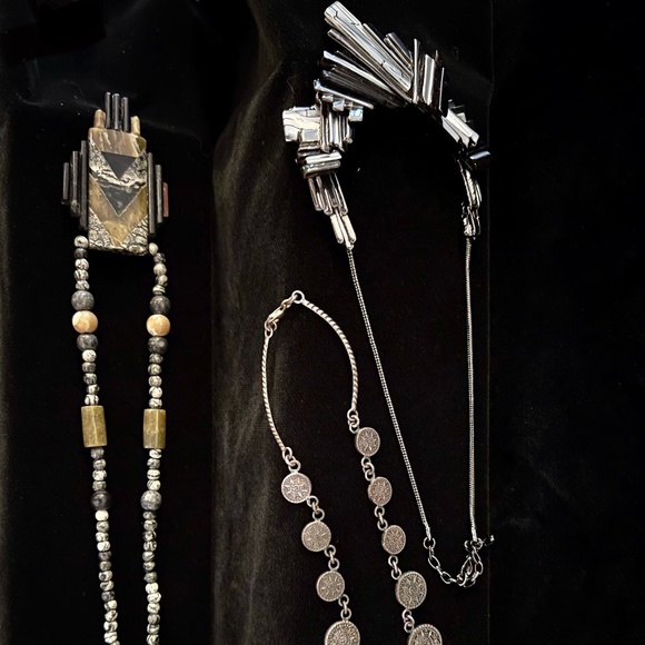 FIFTY SHADES OF GREY JEWELRY - Picture 1 of 3